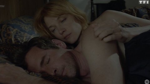 Odile Vuillemin - Nude Breasts in Les innocents s01e01 (2018)