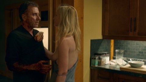 Genevieve O'Reilly - Nude Breasts in Tin Star s01e05 (2017)