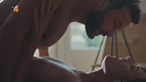 Anna Drijver - Nude Breasts in Black Tulip s02E06 (2017)