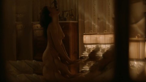 Maria Muller - Nude Breasts in Queen Marie of Romania (2019)