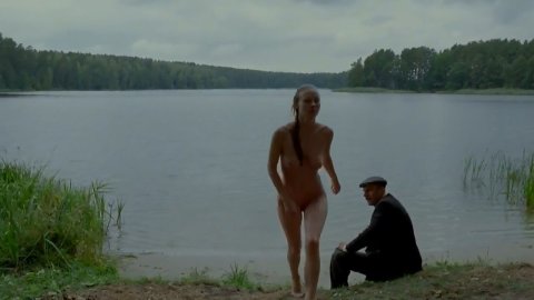 Katarzyna Dabrowska - Nude Breasts in Sprawiedliwy (2015)