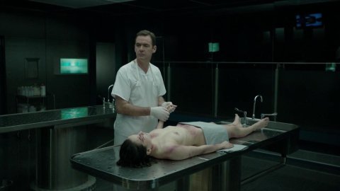 Daisy Ridley - Nude Breasts in Silent Witness s17e10 (2014)