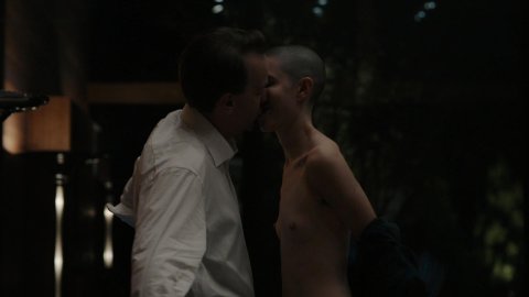 Asia Kate Dillon - Nude Breasts in Billions s03e05 (2018)