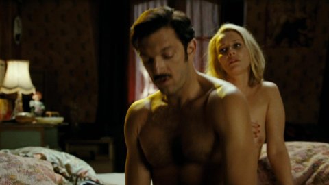 Florence Thomassin - Nude Breasts in Mesrine: Killer Instinct (2008)