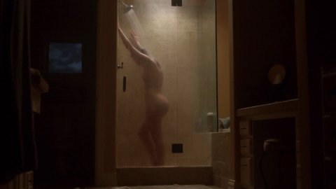 Lili Simmons - Nude Breasts in Ray Donovan s05e03 (2017)