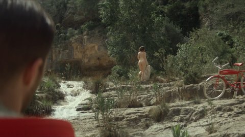 Annes Elwy - Nude Breasts in Philip K. Dick's Electric Dreams s01e02 (2017)