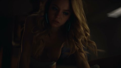 Sydney Sweeney - Nude Breasts in Euphoria s01e06 (2019)