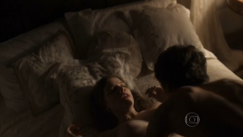 Alice Wegmann - Nude Breasts in Dangerous Liaisons s01 e03-06, e08, e10 (2016)