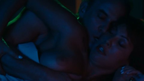 Fabiula Nascimento - Nude Breasts in The Nightshifter (2018)