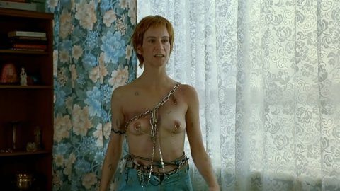 Saskia Reeves, Amanda Plummer - Nude Breasts in Butterfly Kiss (1995)