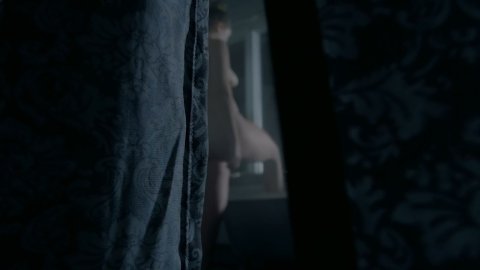 Olivia Larsen, Kelli Berglund - Nude Breasts in Ghost in the Graveyard (2019)