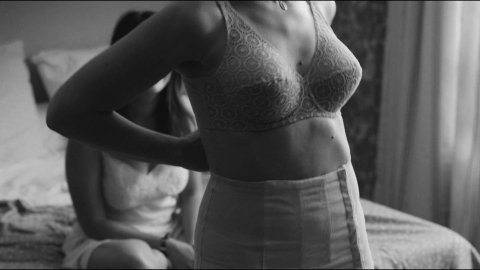 Esther Garrel, Leila Bekhti - Nude Breasts in Astragal (2015)