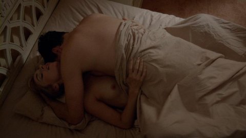 Caitlin FitzGerald - Nude Breasts in Masters of Sex s03e08 (2015)