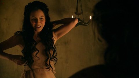 Delaney Tabron - Nude Breasts in Spartacus s02e05 (2012)