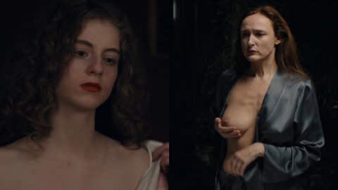 Deborah Kaufmann - Nude Breasts in Dark s01e03 (2017)