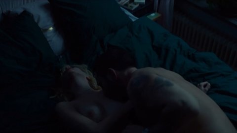 Julia Ragnarsson - Nude Breasts in Blinded s01e01-02 (2019)