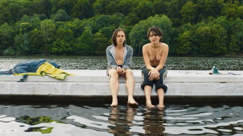Mercedes Mueller, Xenia Assenza - Nude Breasts in Goodbye Berlin (2016)