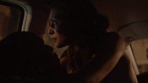 Hannah Ware - Nude Breasts in Boss s01e04 (2011)