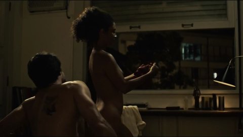 Cinara Leal, Ethienne Estevam - Nude Breasts in A Divisão s01e01 (2019)